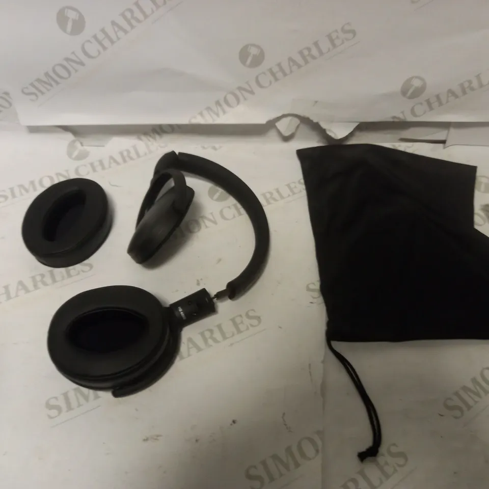 SENNHEISER HD 400S ON-EAR-HEADPHONES 