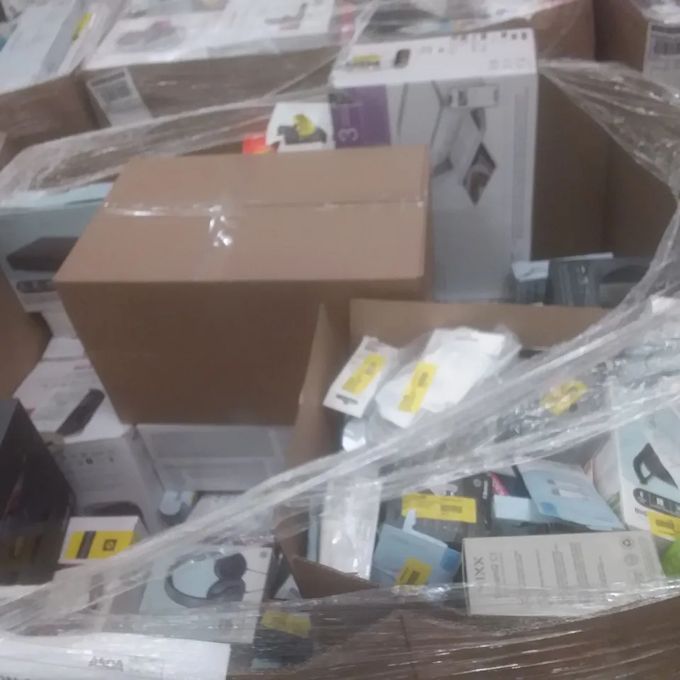 PALLET OF LARGE AMOUNT OF ASSORTED PRODUCTS TO INCLUDE PRINTERS, BOOMBOXES, AND GAMING KEYKITS ETC