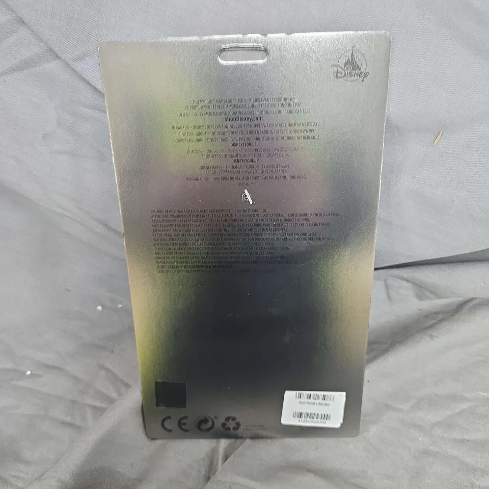 APPROXIMATLEY 40 ASSORTED DISNEY NUIMOS SPIRIT JERSEYS FOR NUIMO FIGURES – MINT GREEN, ON CARD