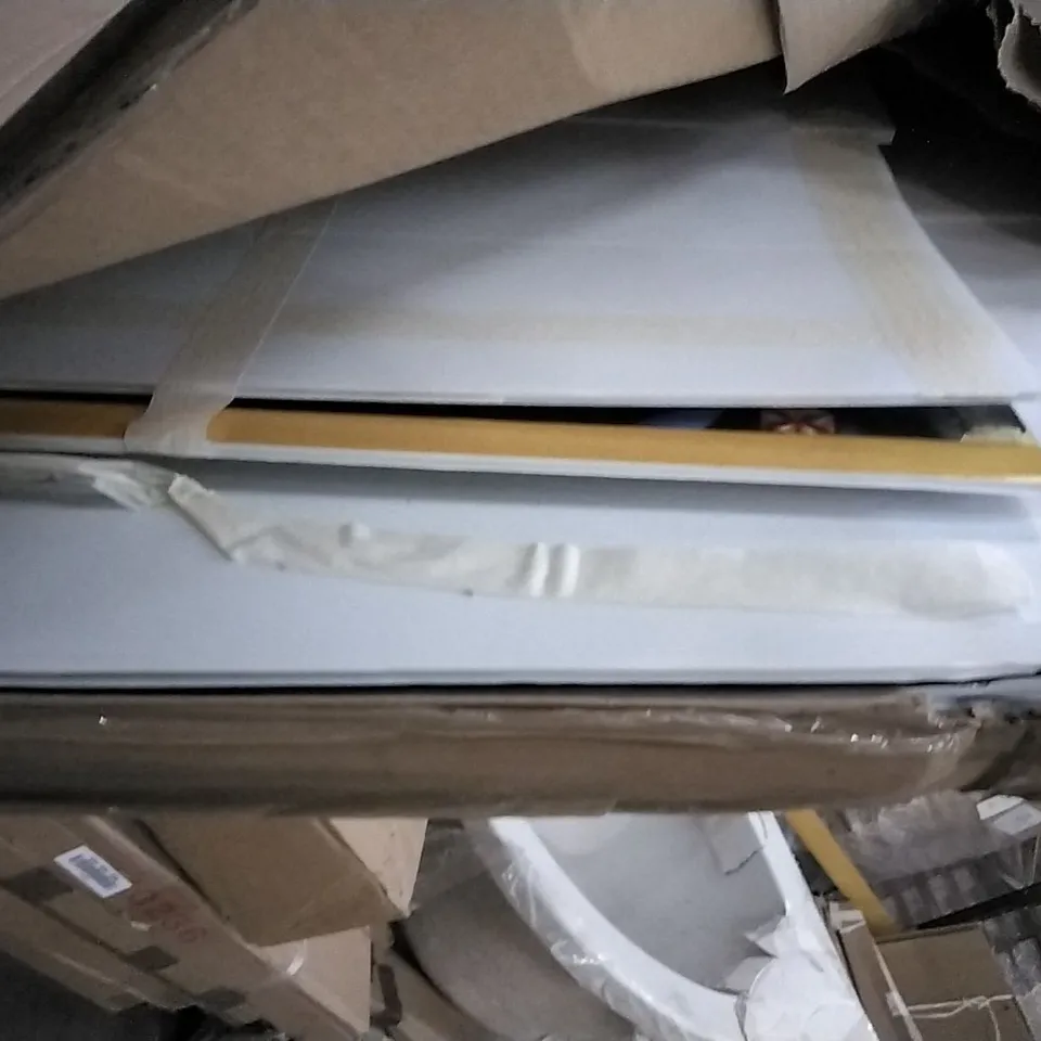 BOXED PLASTIC PANELS 