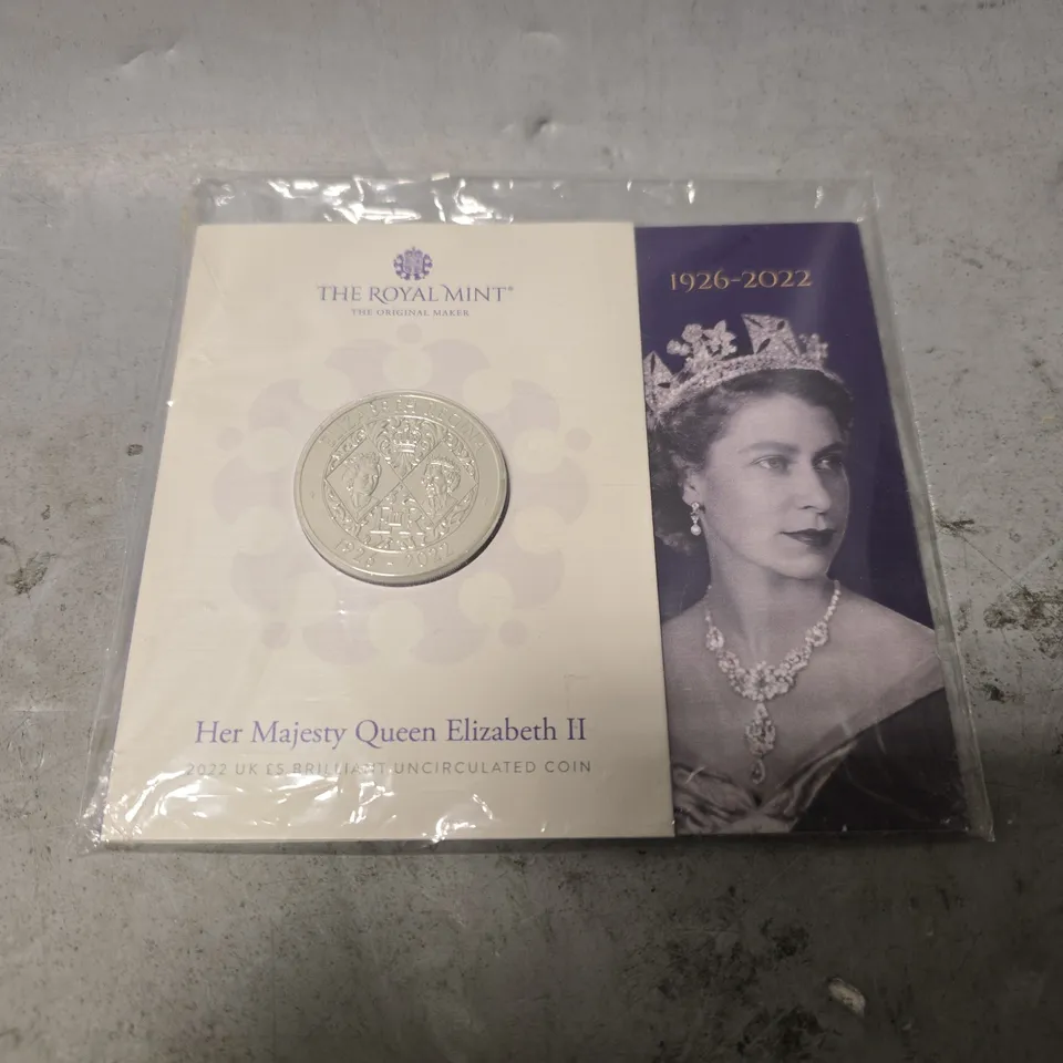 SEALED THE ROYAL MINT HER MAJESTY QUEEN ELIZABETH II 2022 UK £5 UNCIRCULATED COIN 
