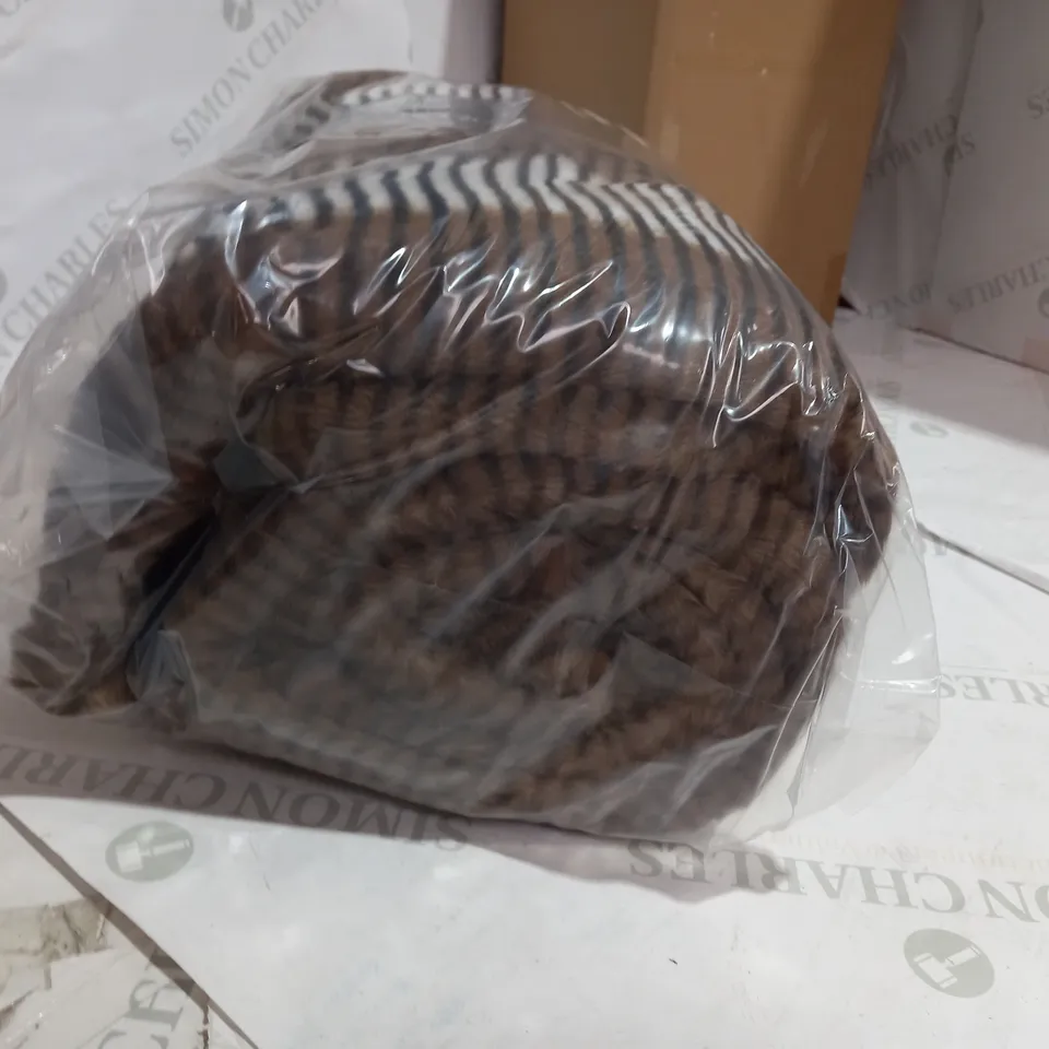 PACKAGED COZEE LUXE ANIMAL PRINT THROW - 150CMX200CM