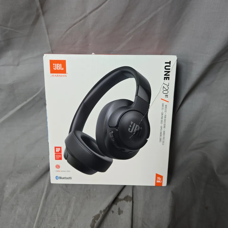 JBL TUNE 720BT WIRELESS OVER-EAR HEADPHONES – BLACK (BOXED)