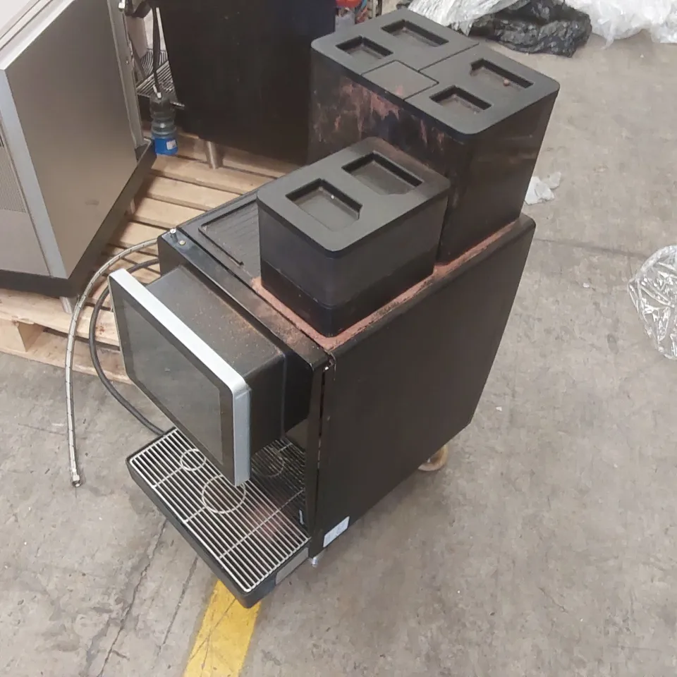 FRANKE A600 COMMERCIAL COFFEE MACHINE