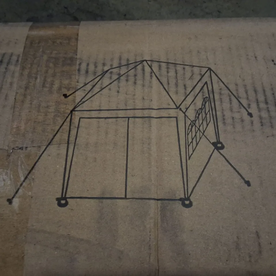 BOXED TUBE TENT IN GREY