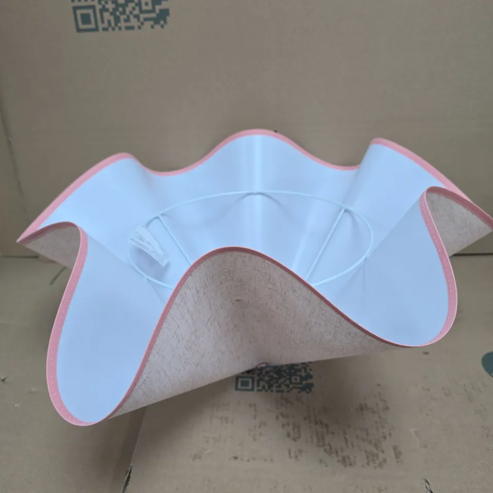 PALE PINK SCALLOPED LAMPSHADE