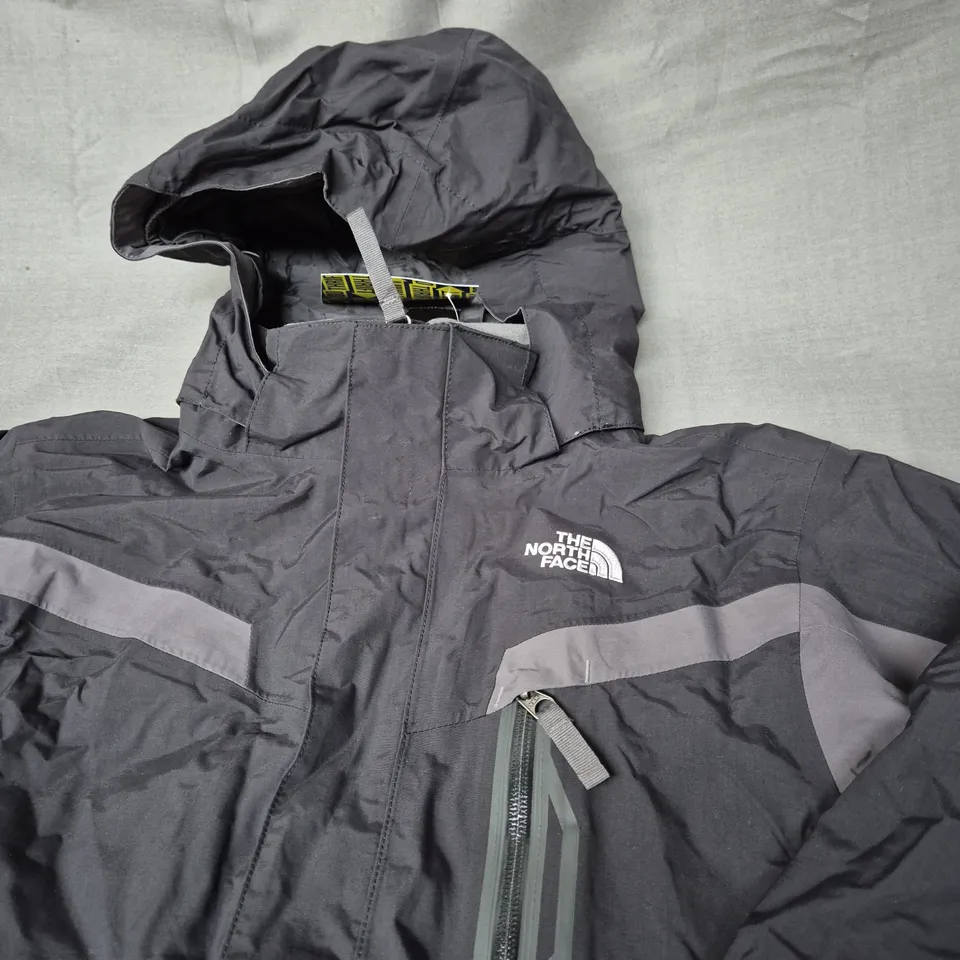 KIDS THE NORTH FACE JACKET SIZE M