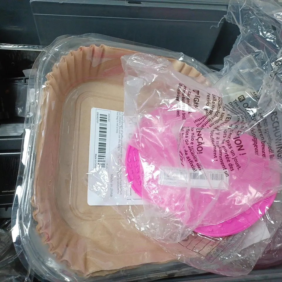 BOX OF APPROXIMATELY 15 ASSORTED ITEMS TO INCLUDE - WINDOW INSULATION KIT , MAT YOGGIE POT , FOAM WEATHER STRIP ETC
