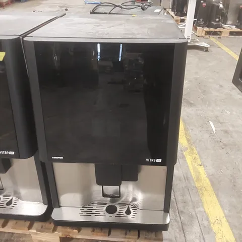 COFFETEK VITRO S5 COMMERCIAL COFFEE VENDING MACHINE