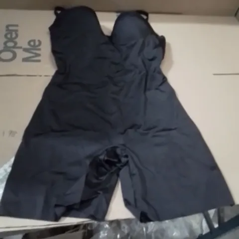 BOXED BRAND NEW APPROXIMATELY 3 MAGISCULPT BLACK BODYSUIT SIZE 36E