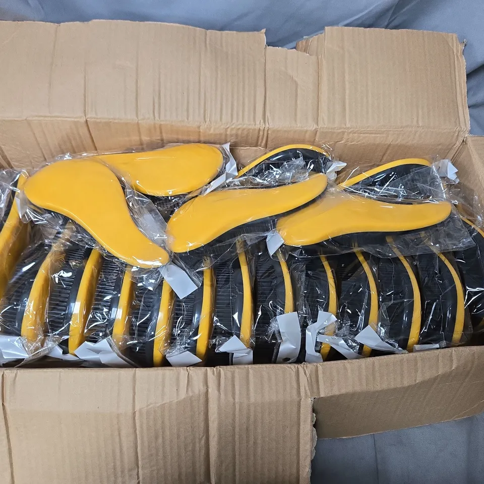 APPROXIMATELY 20 HAIRBRUSHES - YELLOW