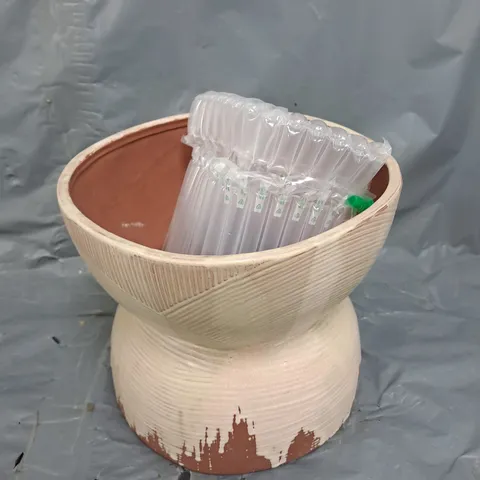 ANTHROPOLOGIE DECORATIVE CLAY BOWL 