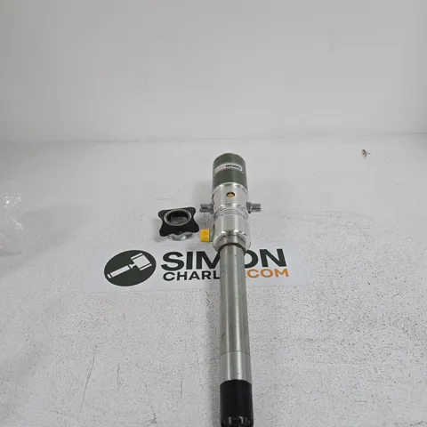LUBEWORKS AIR OPERATED OIL PUMP