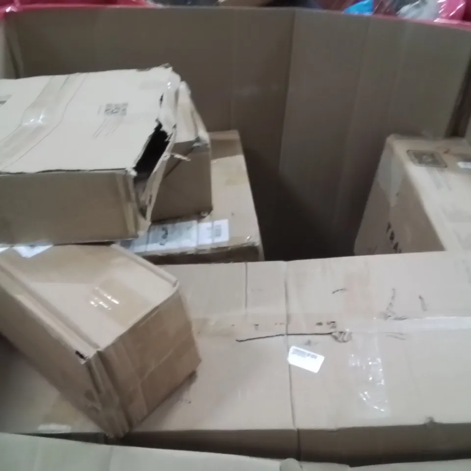 PALLET OF ASSORTED HOUSEHOLD GOODS AND PRODUCTS TO INCLUDE; ELECTRIC WATER HEATER,FOLDABLE POOL,ACRYLIC DOG PLAYPEN