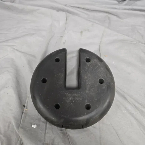 LOT OF 5 PARASOL OR CANOPY BASE PLATES