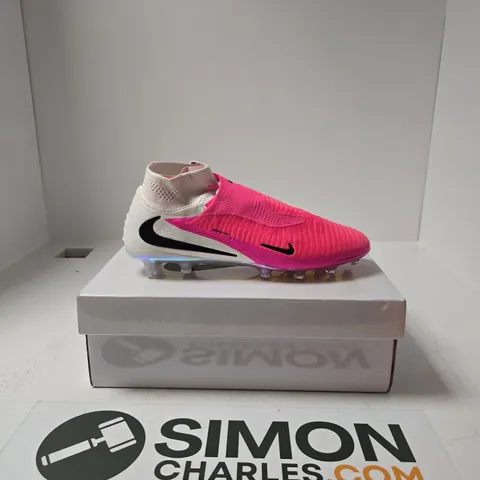 BOXED PAIR OF NIKE PHANTOM 6 HIGH ELITE AG-ELITE PRO FOOTBALL BOOTS SIZE UK 9