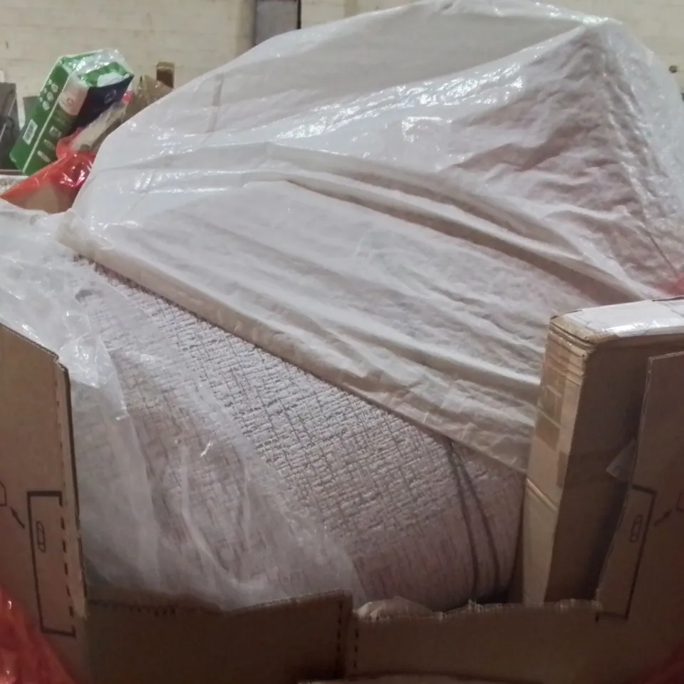 PALLET OF ASSORTED ITEMS INCLUDING:SHELVING UNIT,PICTURE FRAME