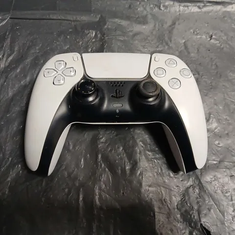 SONY PLAYSTATION 5 DUALSENSE WIRELESS CONTROLLER – WHITE/BLACK