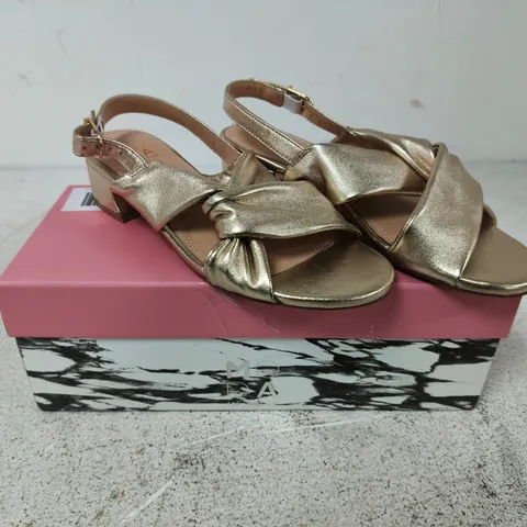 MODA IN PELLE SOFT LEATHER KNOT HEELED SANDAL - 4