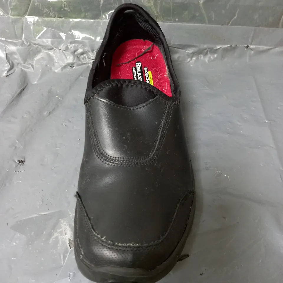 SKECHERS SURE TRACK RELAXED FIT SLIP RESISTANT SHOES BLACK SIZE 6