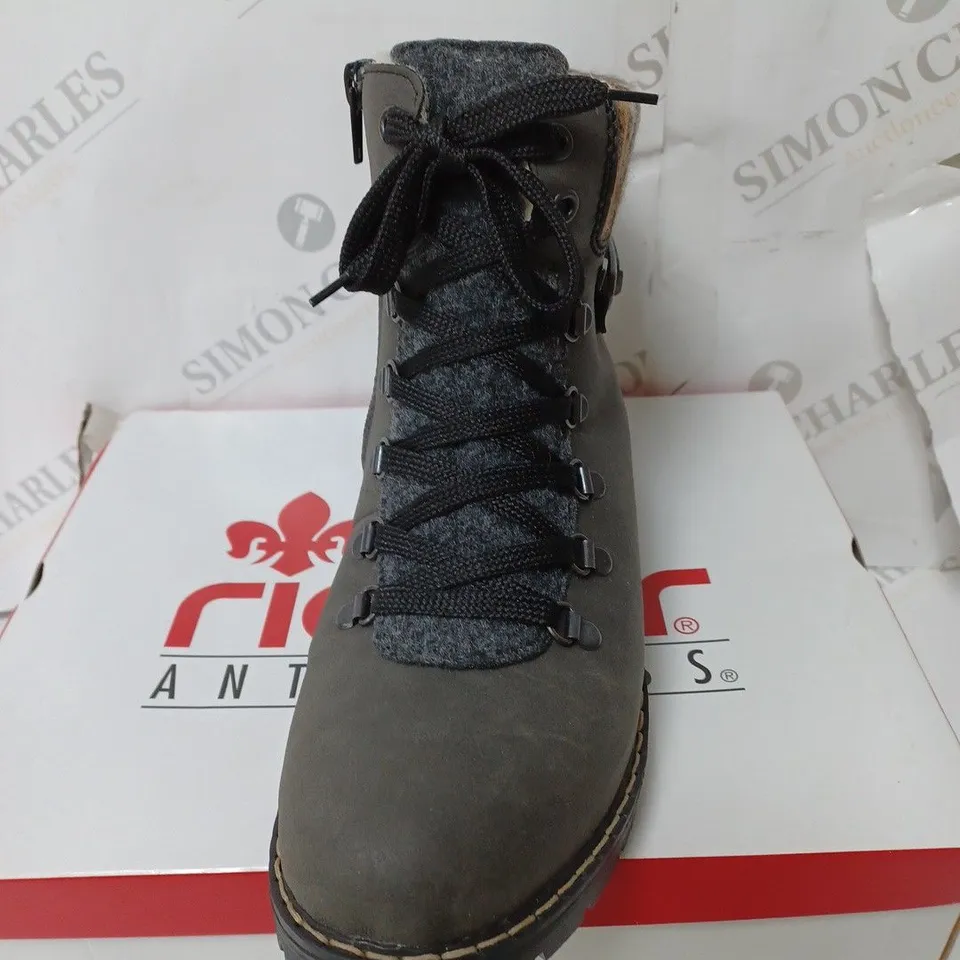 BOXED RIEKER MULTI CUFF HIKING BOOTS, GREY/NAVY - SIZE 6.5 