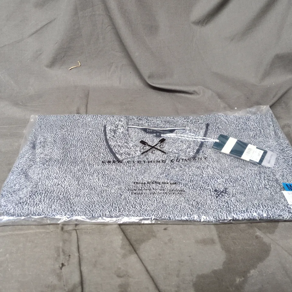 BAGGED CREW CLOTHING COMPANY KNITTED TEE NAVY MEDIUM