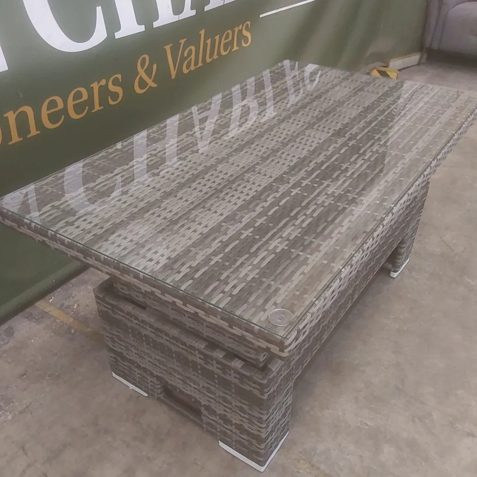 BRAND NEW NEW YORK OUTDOOR CORNER SOFA & RISING TABLE SET IN GREY  RRP £1695