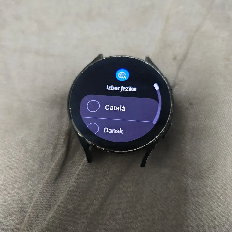 SAMSUNG GALAXY WATCH 4 (NO STRAP)