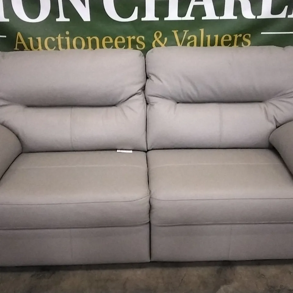 QUALITY BRITISH DESIGNED & MANUFACTURED G PLAN SEATTLE 3 SEATER CAMBRIDGE GREY LEATHER SOFA