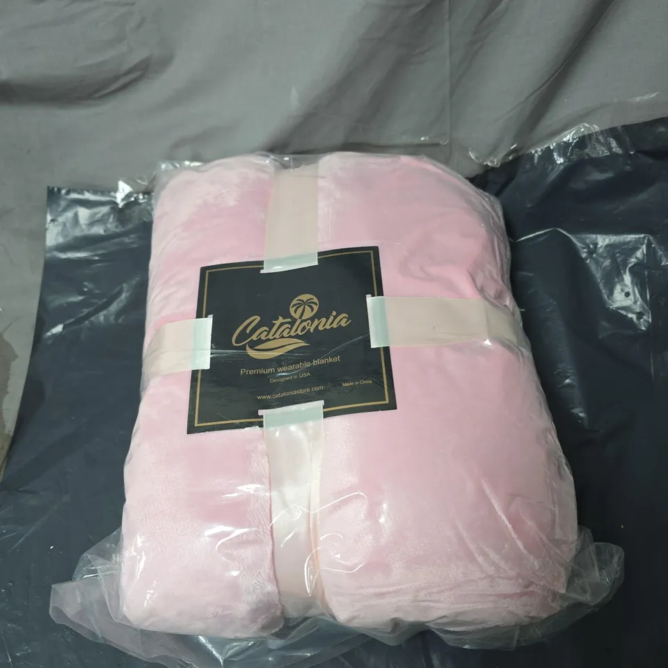 CATALONIA PREMIUM WEARABLE BLACKET, PINK. SEALED