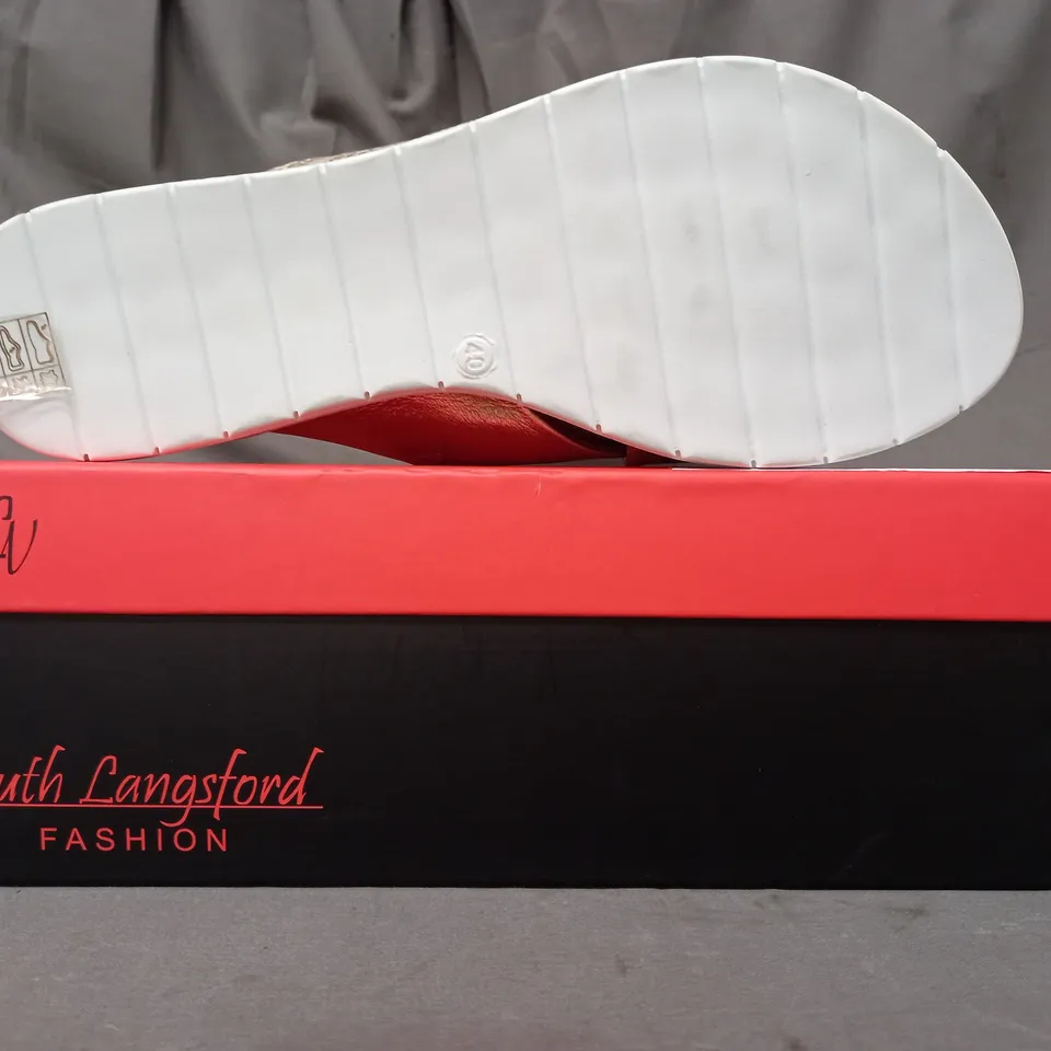BOXED PAIR OF RUTH LANGSFORD FLAT SANDALS IN CHAMPAGNE GOLD SIZE 7