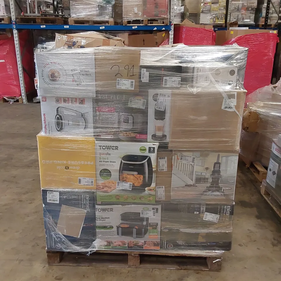 PALLET OF APPROXIMATELY 36 UNPROCESSED RAW RETURN HOUSEHOLD AND ELECTRICAL GOODS TO INCLUDE;