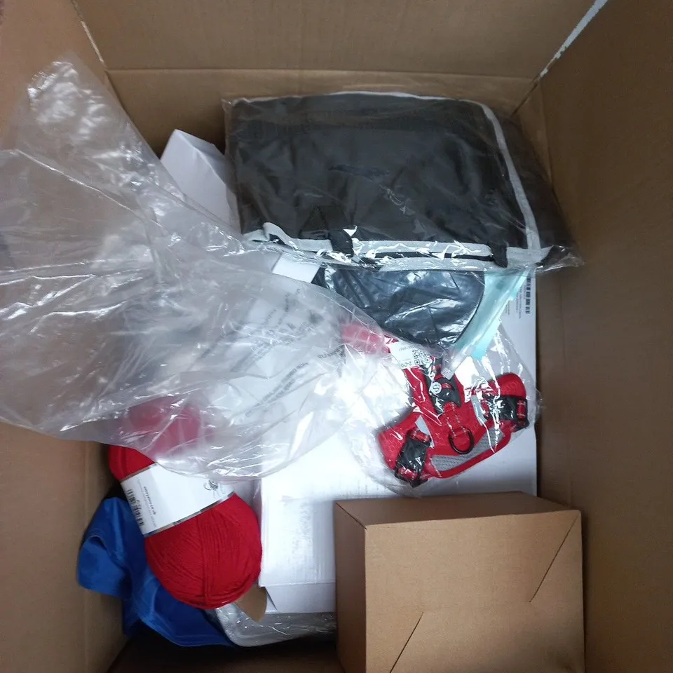 BOX OF APPROXIMATELY 20 ASSORTED ITEMS TO INCLUDE: VERY COLLECTION SKIRT