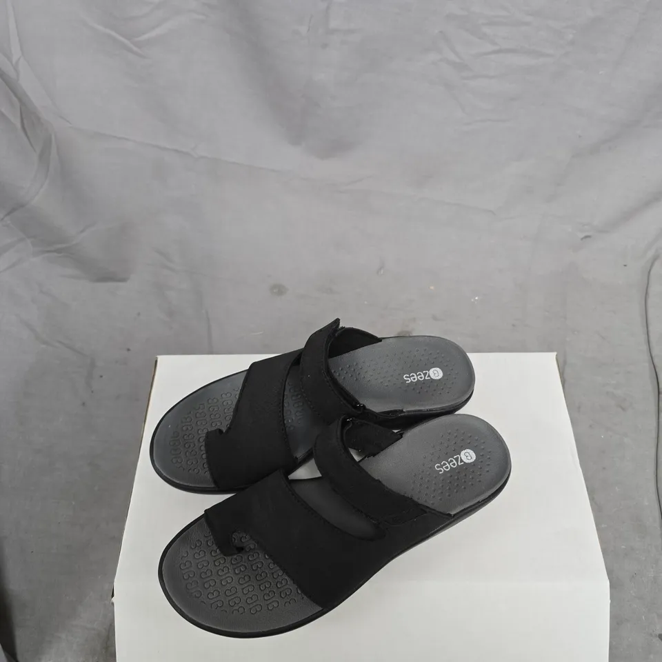 BZEES BLACK SANDALS WITH VELCRO STRAPS – SANDAL FOOTWEAR UK 5