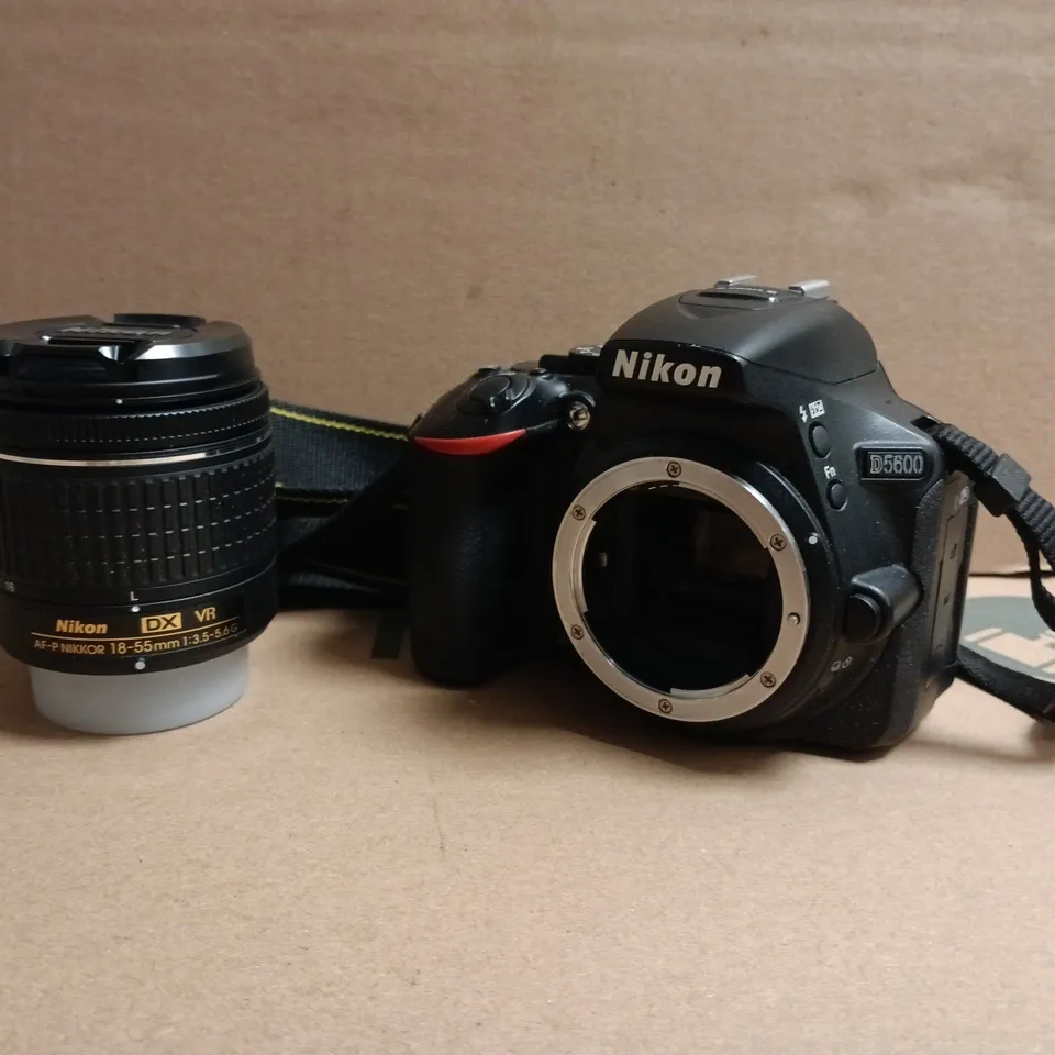 NIKON D5600 DSLR CAMERA WITH 18-55MM DX VR KIT LENS