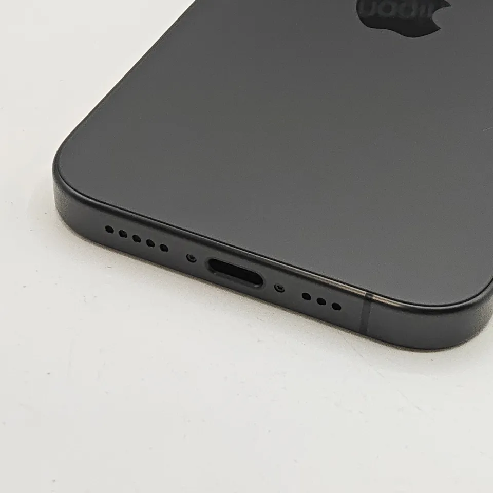 UNBOXED APPLE IPHONE 15 PRO 128GB IN TITANIUM