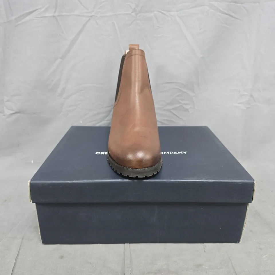 BOXED PAIR OF CREW CLOTHING COMPANY LOTTIE CHELSEA BOOTS IN TAN SIZE EU 37