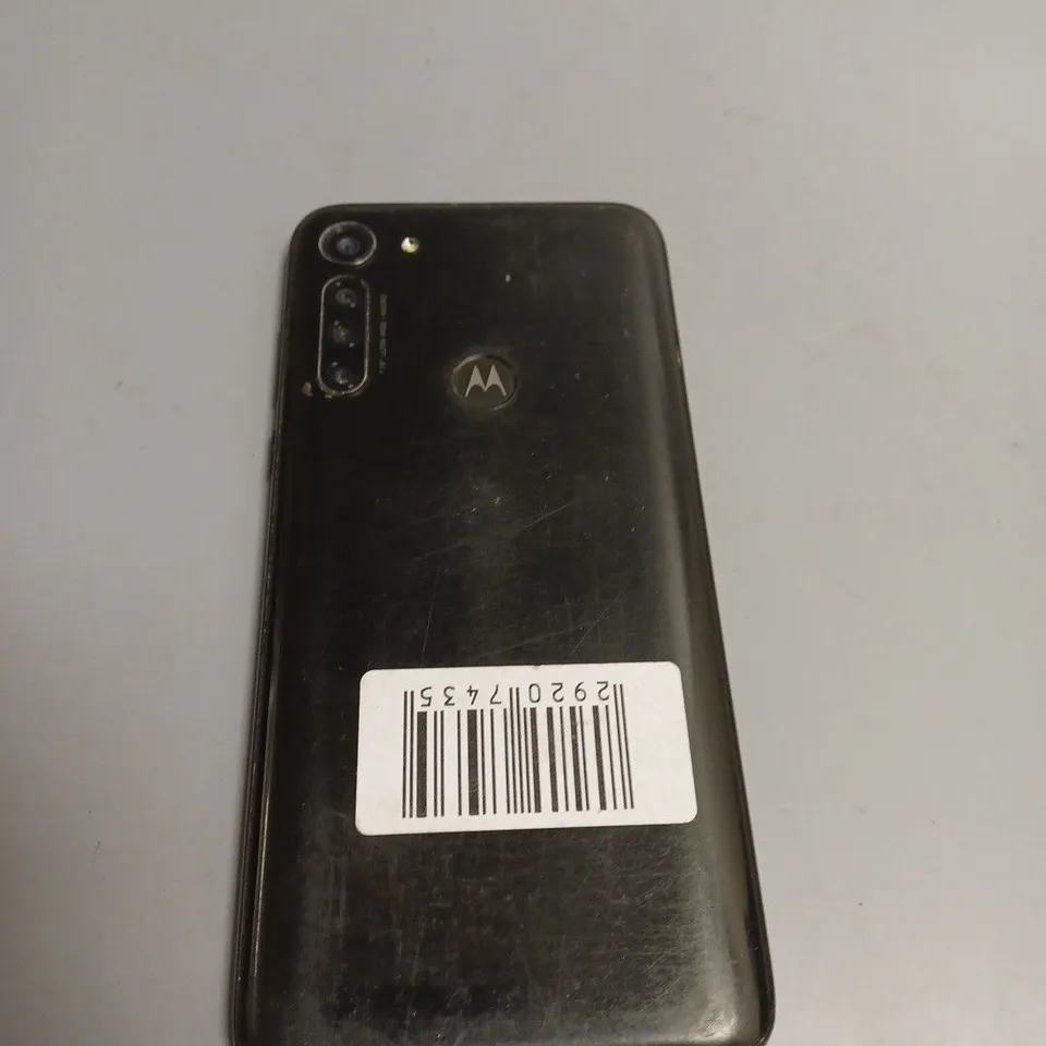 MOTOROLA MOTO G8 POWER
