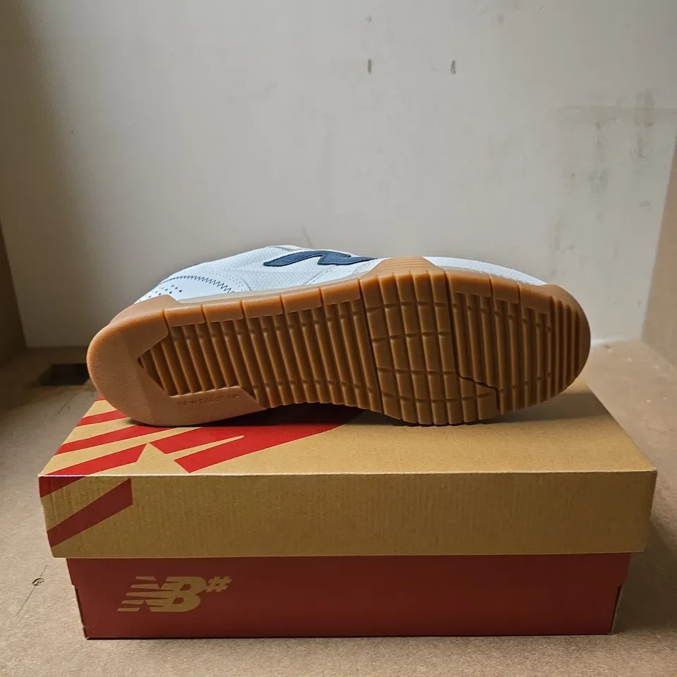 NEW BALANCE NM440WSR TRAINERS – UK 10.5
