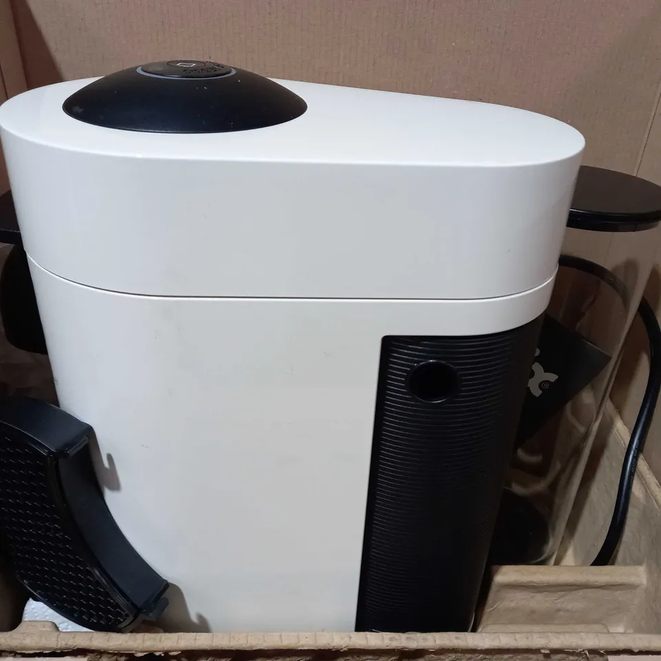MAGIMIX NESPRESSO VERTUO PLUS COFFEE MACHINE