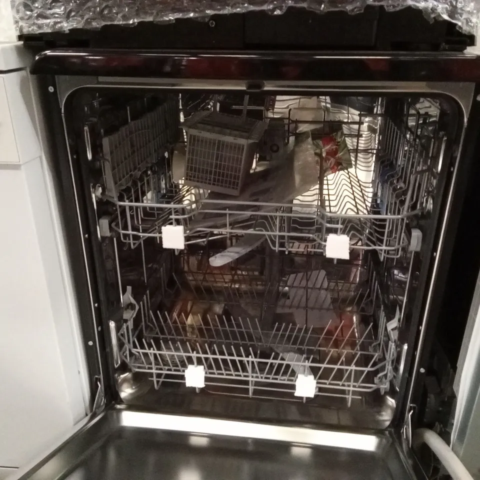 INDESIT D2FHK26B 60CM DISHWASHER IN BLACK 14 PLACE SETTING E RATED