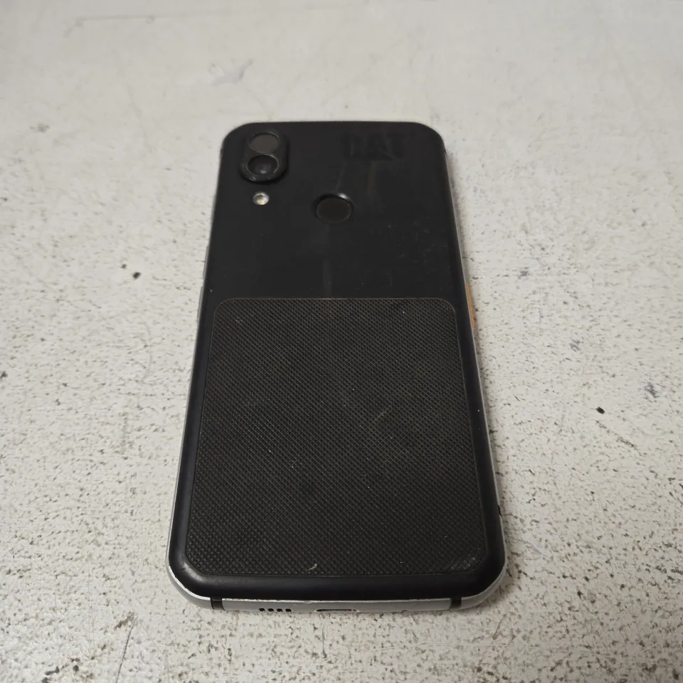 CAT RUGGED SMARTPHONE – BLACK - MODEL UNSPECIFIED 