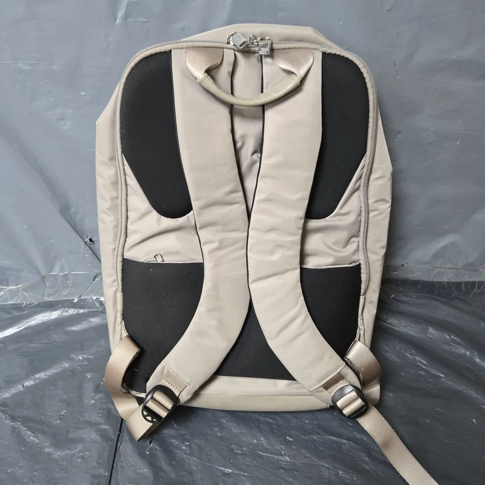 IT LUGGAGE LUSTROUS LUXE DESERT SAGE BACKPACK