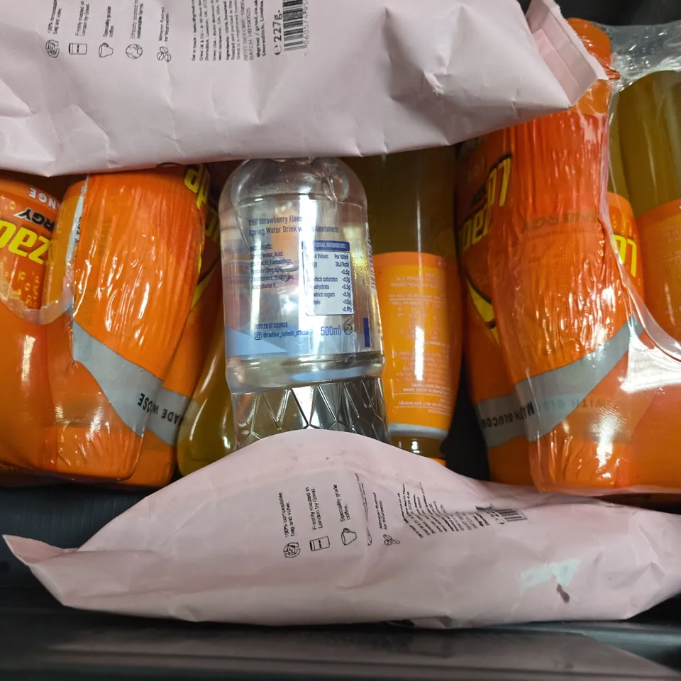 APPROXIMATELY 13 ASSORTED FOOD & DRINK ITEMS TO INCLUDE - HUEL BERRY , ENERGY GEL AQUA  , DIET COKE NO CAFFEINE ETC