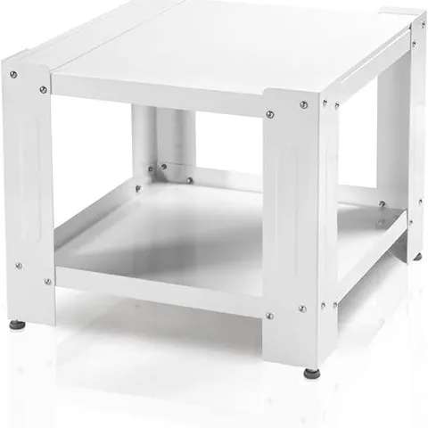 GIANT UNIVERSAL STAND