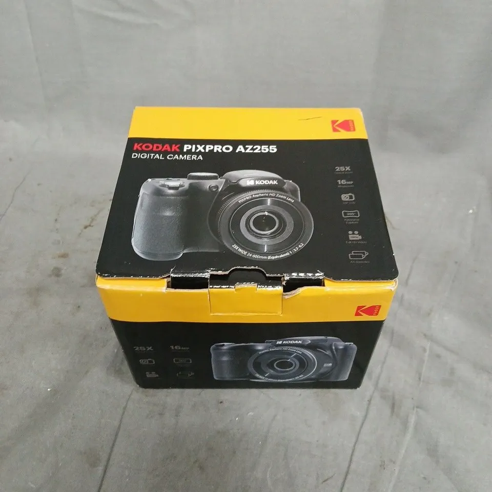 BOXED KODAK PIXPRO AZ255 CAMERA