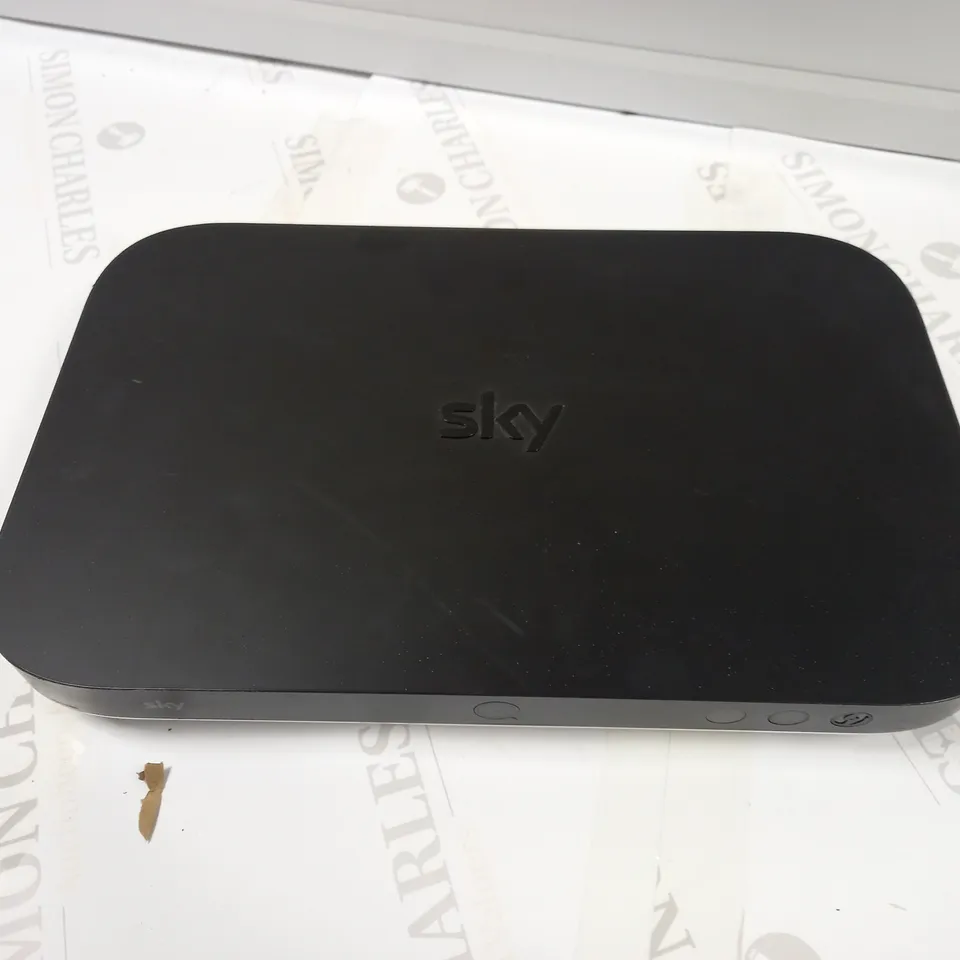 SKY BOX ES140 MODEL