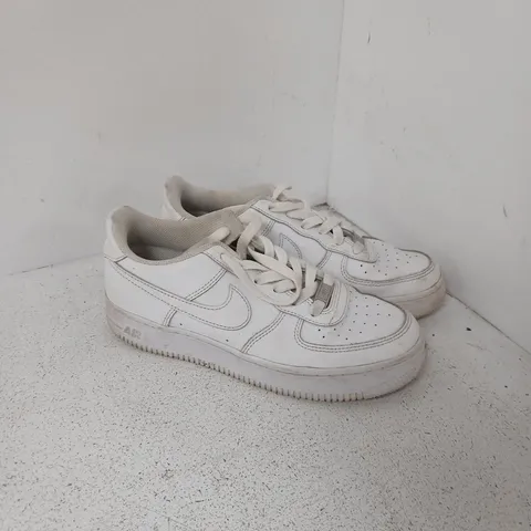 NIKE AIR FORCE 1 WHITE SNEAKERS – UK 5