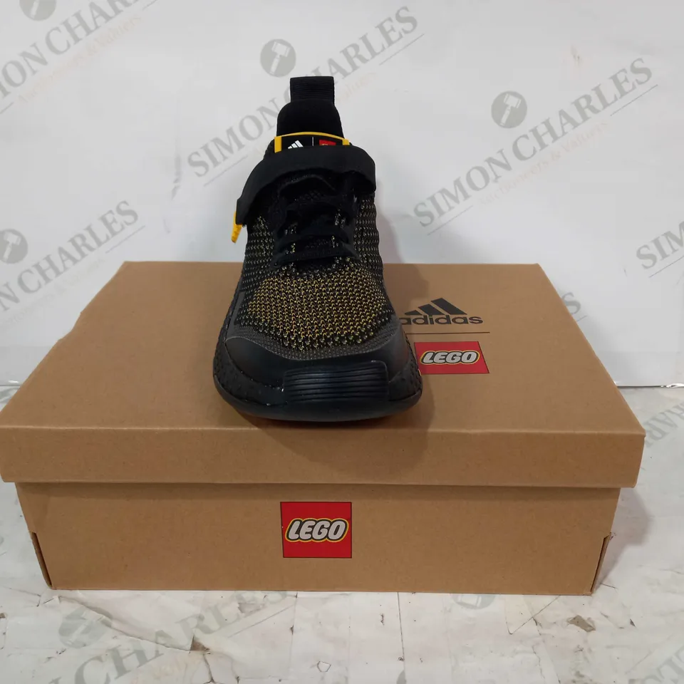 BOXED PAIR OF ADIDAS LEGO SPORT PRO EL K SHOES IN BLACK/YELLOW UK SIZE 1