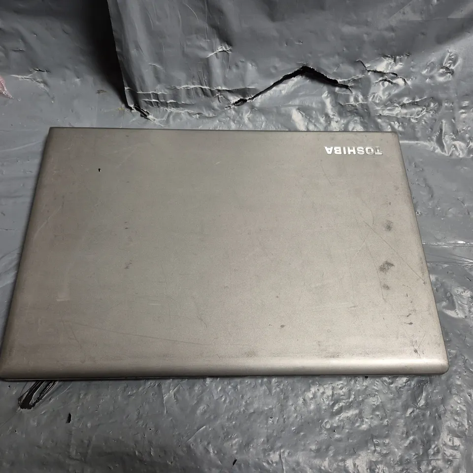 TOSHIBA TECRA Z40-C
